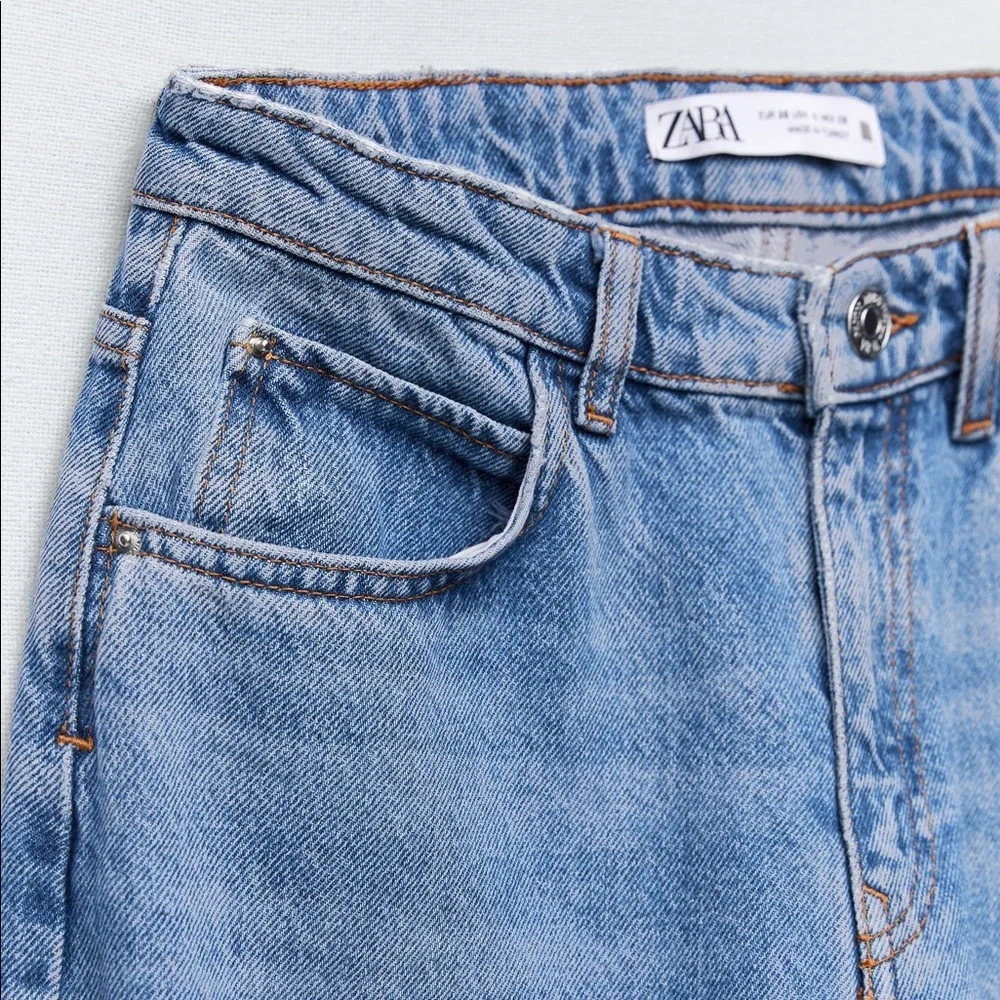 🏷️ SOLD •ZARA • Super High Rise Straight Leg Z1975 Jeans • 10 - Picture 3 of 15